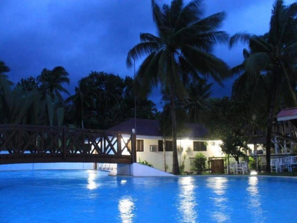 Giswold-Lagunde Beach Resort Oslob Eksteriør billede