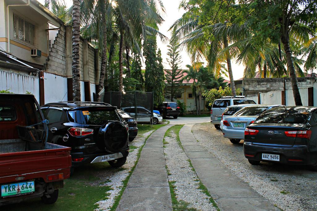 Giswold-Lagunde Beach Resort Oslob Eksteriør billede